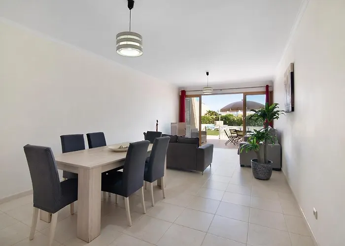 Apartment Townhouse *