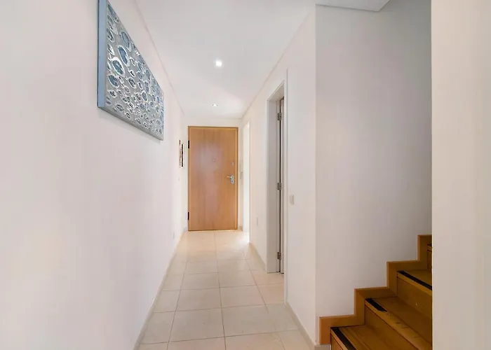 Apartment Townhouse *