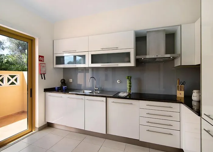 Apartment Townhouse *